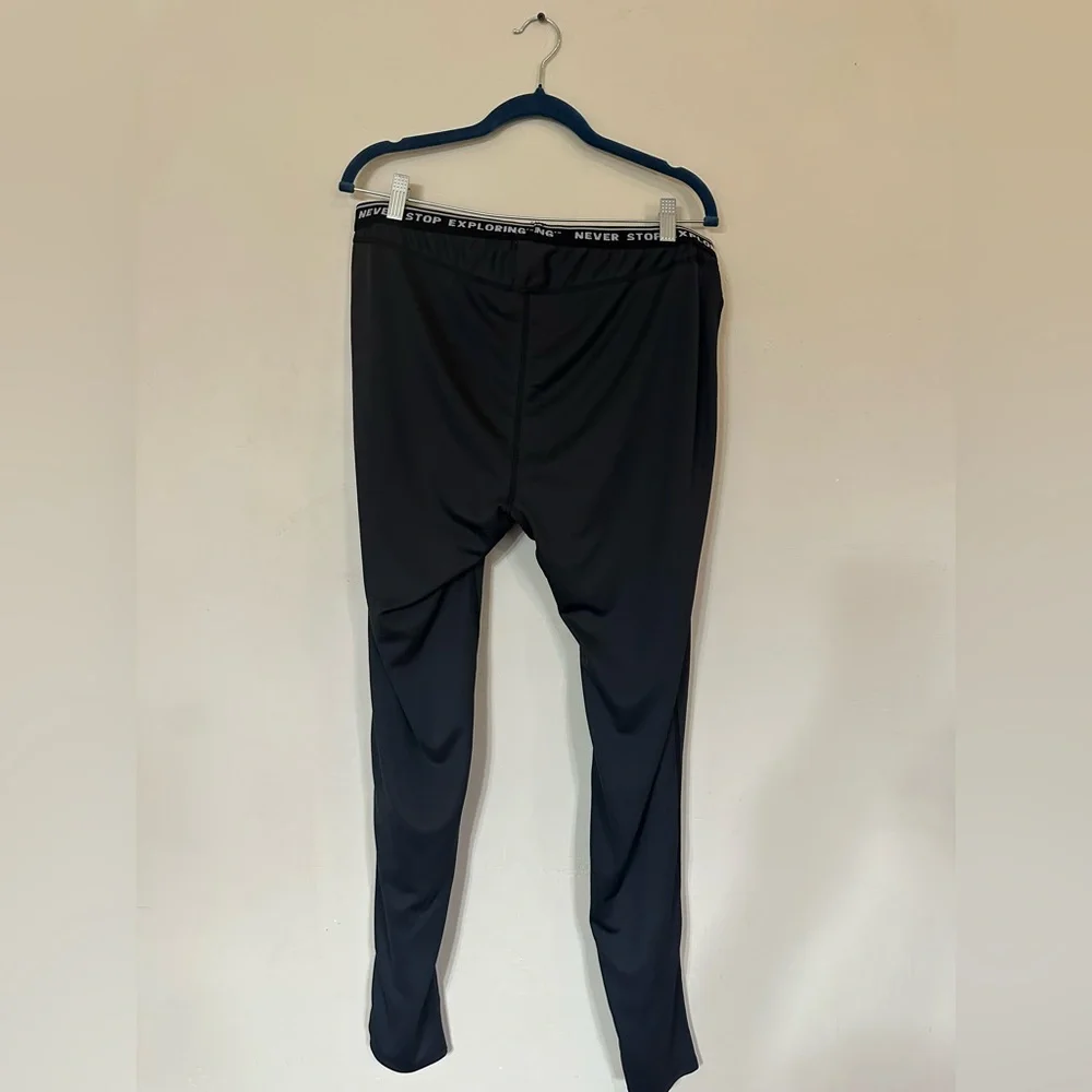 The North Face Men's Black Stretch Base Layer Pants‎